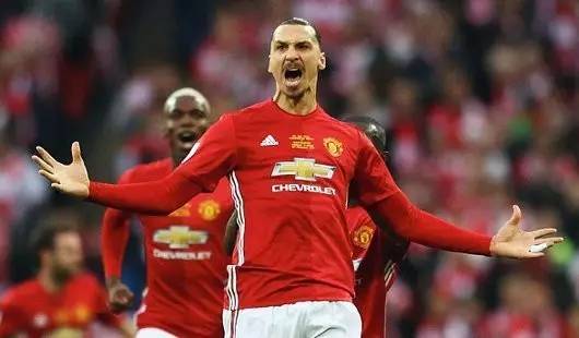 强调团队合 强调团队合